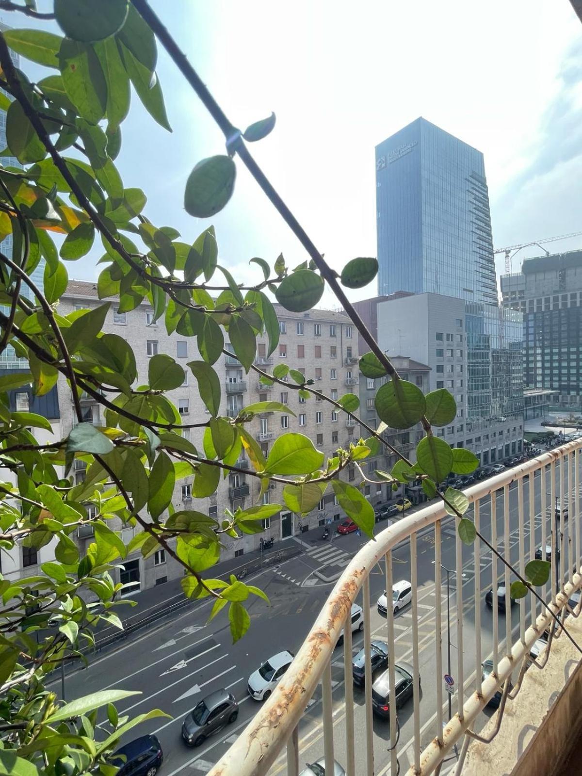 Tina41 Near Central Station,Isola,Corso Como,Piazza Gae Aulenti Милан Экстерьер фото